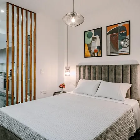 Place To Be Apartment Athens