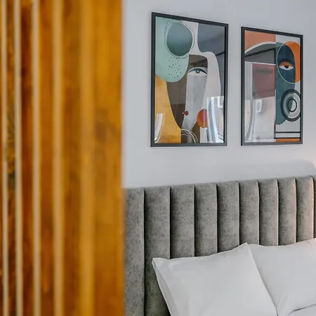Place To Be Apartment Athens
