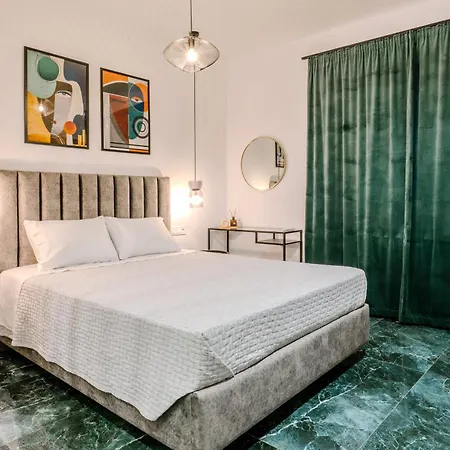 Place To Be Apartment Athens